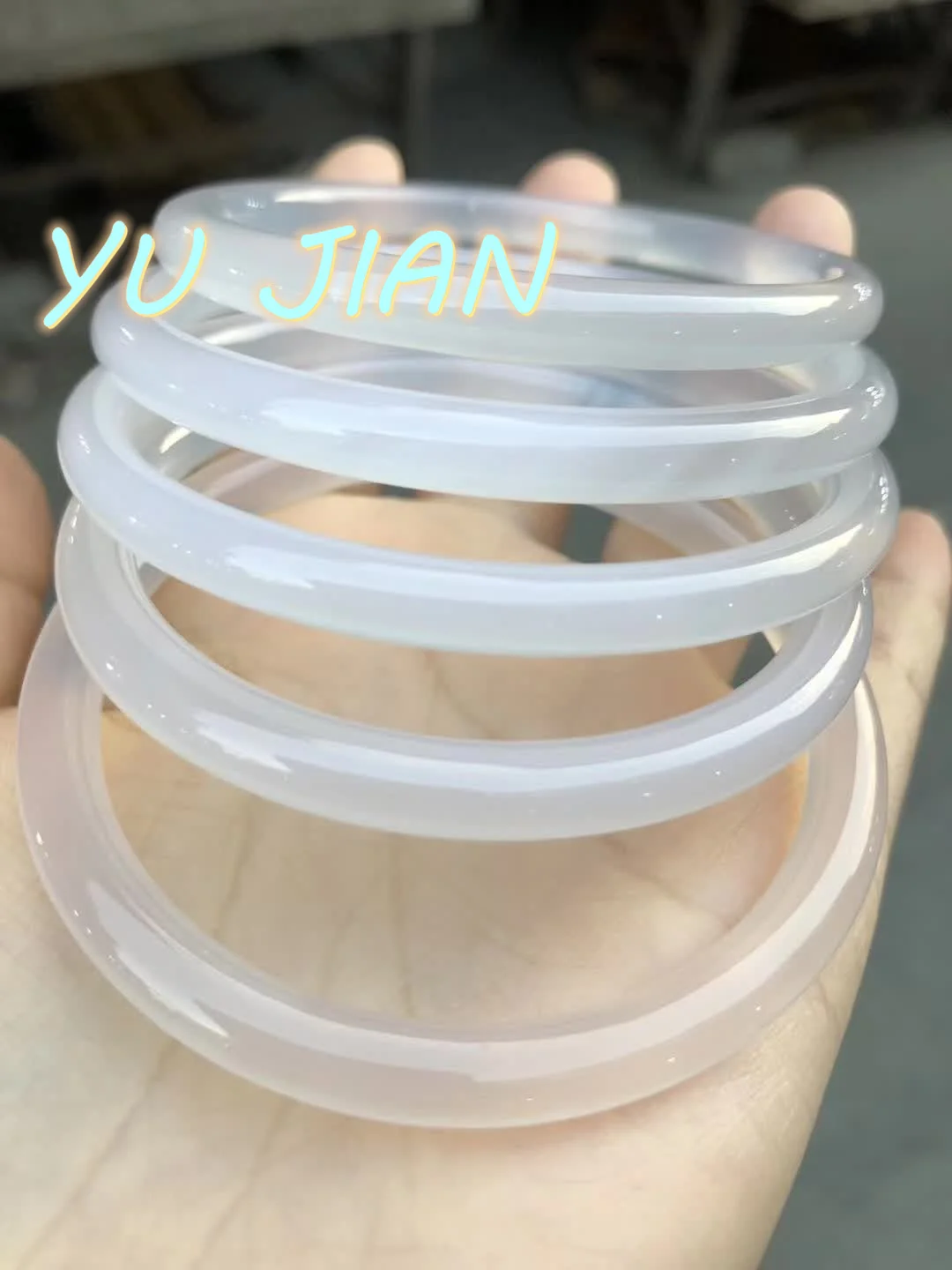 Newest High Ice Chalcedony Bracelet Ice-through Exquisite High-Quality Perfect Jade Handring Bangles Fine Hand-hewelry Jewelry