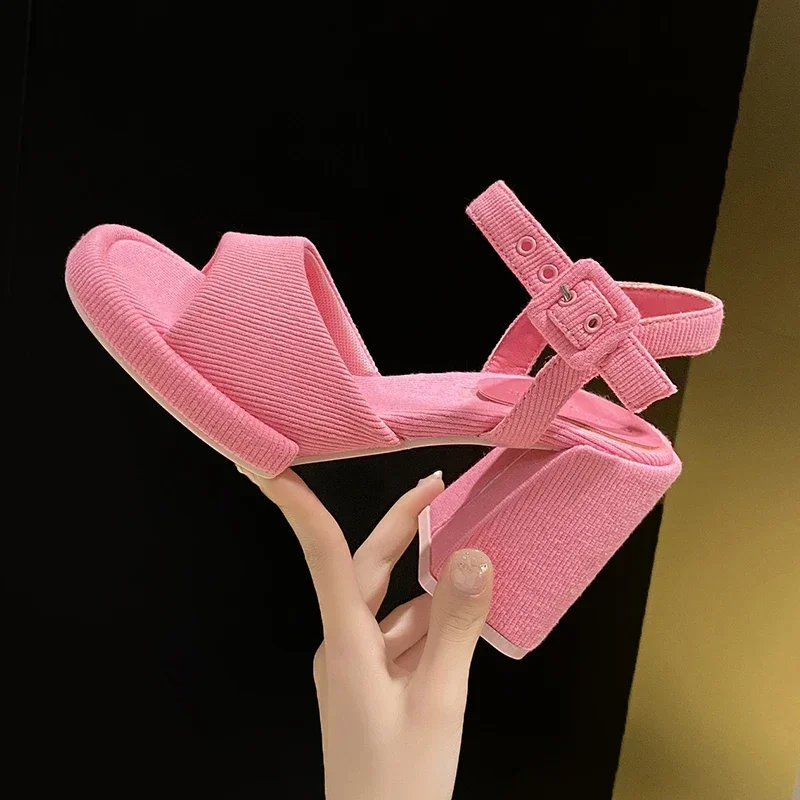 

Yujie's temperament with high heels and a single character design. 2024 new girl pink sandals for summer dresses