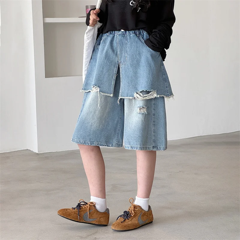 새로운 패션 키즈 어린이 무릎 길이 데님 반바지, 십대 소녀들을 위한 커튼 디자인, 루즈핏 캐주얼 홀 립드 숏 진 팬츠