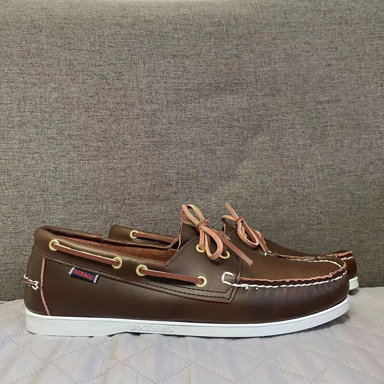 

Authentic Sebago Docksides Shoes - Premium Leather Moc Toe Lace Up Boat Shoes D023