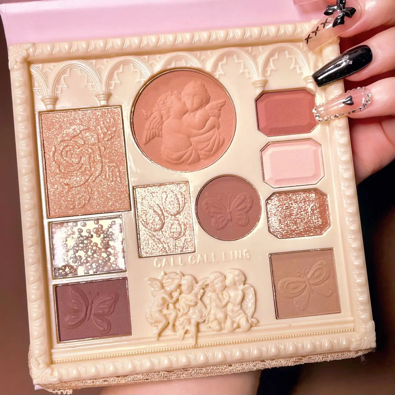 Embossed Angel Eyeshadow Blush Highlight All-in-One Palette Waterproof Long-Lasting Non-Flying Powder Makeup Eyeshadow Palette