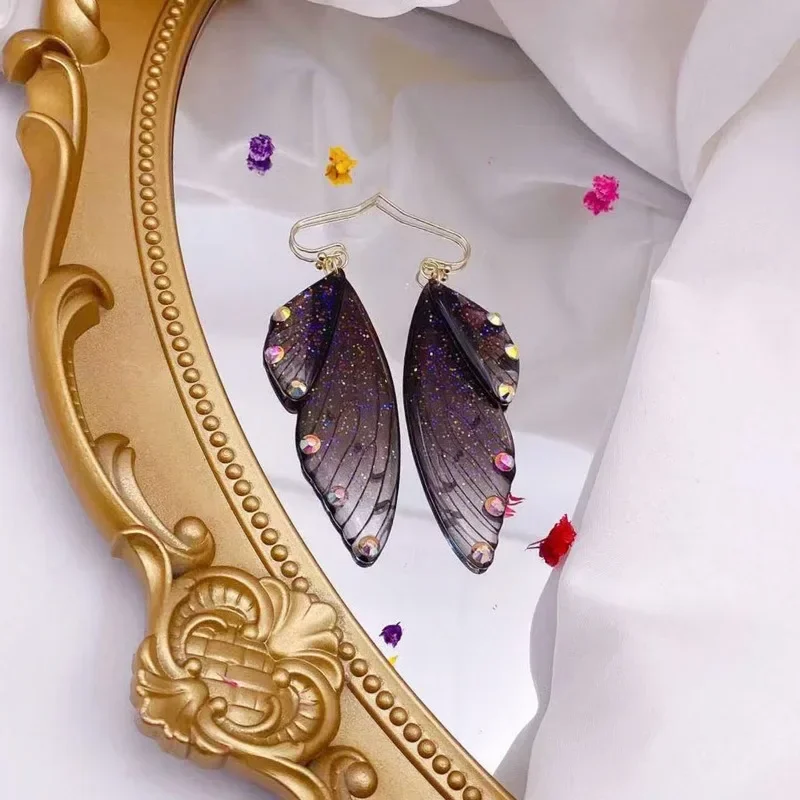 Dangle Earrings Drop Earrings Butterfly Earrings Long Earrings Minar Handmade Clear Gradient Resin Simulation Wings Butterfly Rhinestones Flake Long Drop Earrings for Women Wedding Jewelry