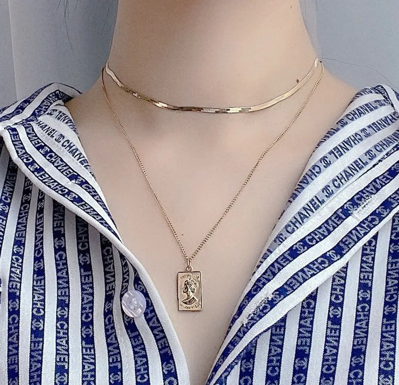 極品】.18 K金のネックレスAU 750シンプル鎖骨チェーン