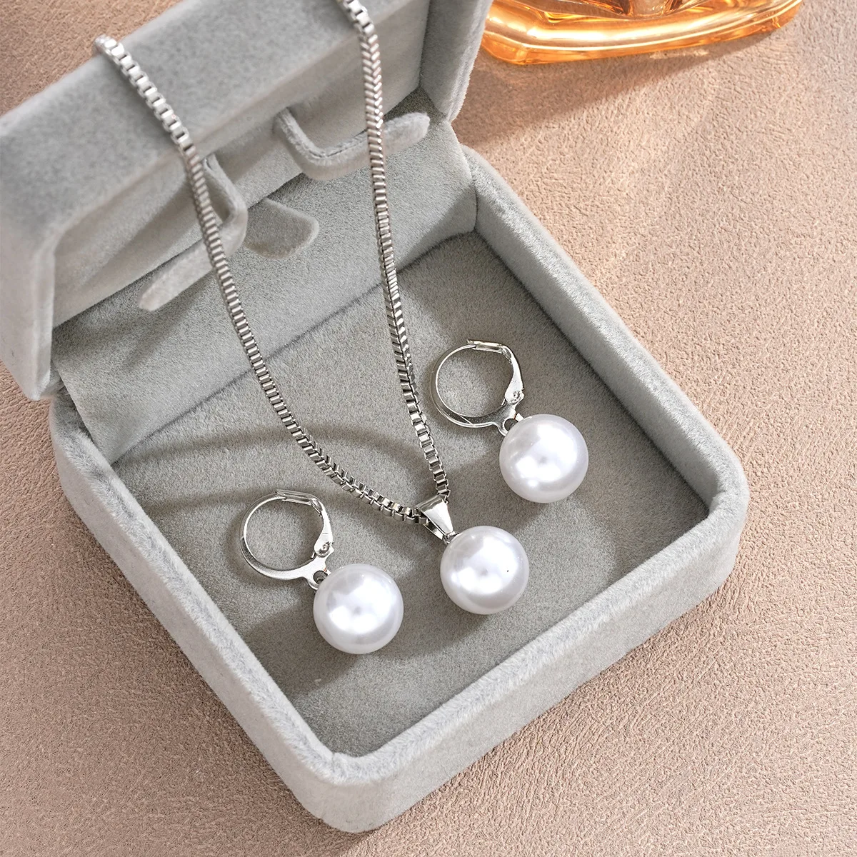 LATS 3 Pcs/Set Round Pearl Pendant Necklace For Women Exquisite Fashion Rhinestone Double  Earring Wedding Jewelry Set Gift