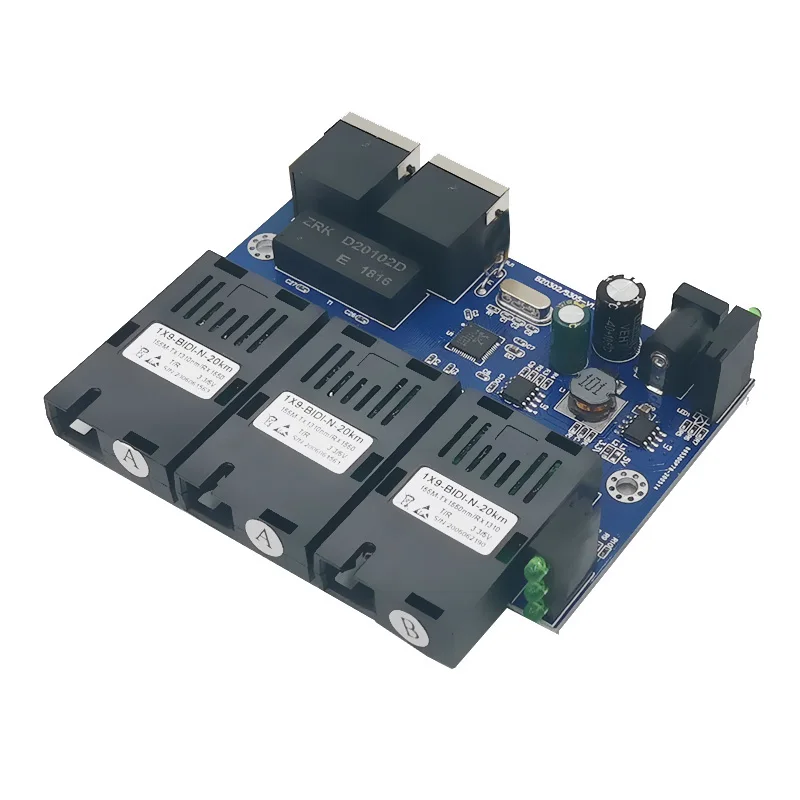 Fast Ethernet switch Converter 20KM Ethernet Fiber Optical Media Converter Single Mode 2 RJ45 3 SC fiber Port 10/100M 3F2E
