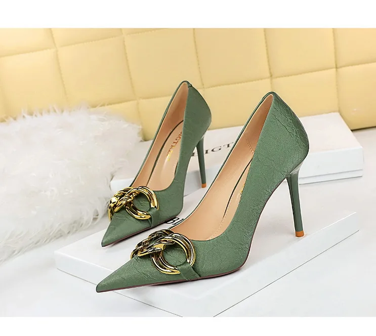 Women 7.5cm 9.5cm High Heels Escarpins Pumps Lady Metal Chain Low Heels Fetish Nightclub Slim Fit Party Green Office Prom Shoes