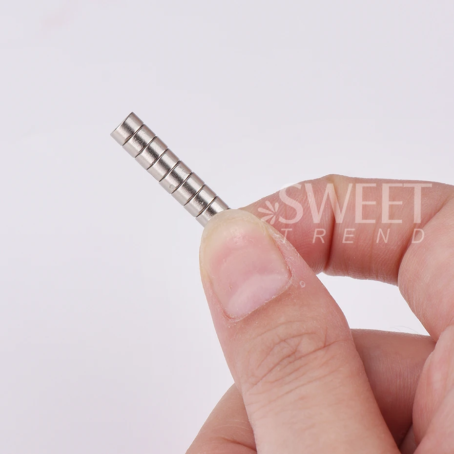 3D Cat Eye Glue Strong Magnet Nail Art Cylinder Magnet Multi-Functional Cat Eye Gel Polish Manicure Tools