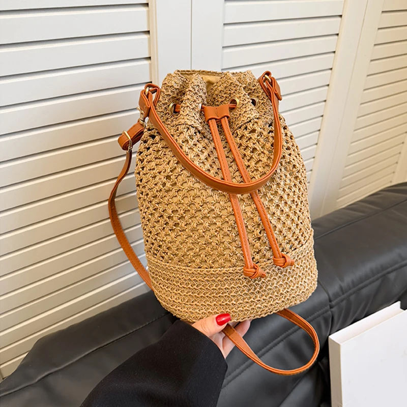 Summer Straw Shoulder Bags Drawstring Women's Straw Bucket Bag Purse Raffia Woven Straw Handbags Casual Tote Beach Crossbody Bag