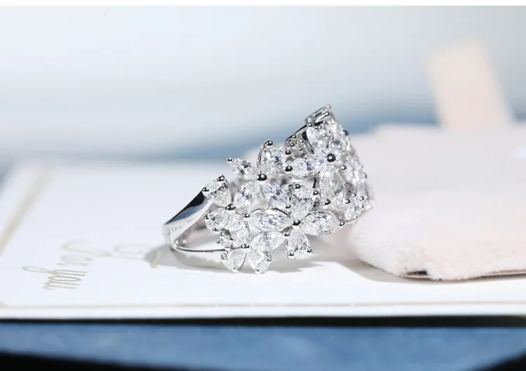 925 Silver Petal Rotating Ladies Ring Natural Zircon Rose Gold for Women Wedding Bridal Luxury Fashion Jewelry Rings