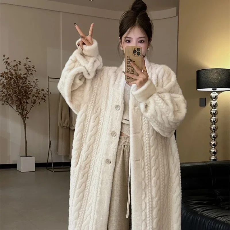 Y2K ����ġ ȯ�� ��ȣ ���� ��Ʈ, ���� 2024, ��Ʈ�� ��ũ �÷��� ����, �� ��� ���� ��Ʈ, �ܱ� ��Ÿ��, �Ż� �м�