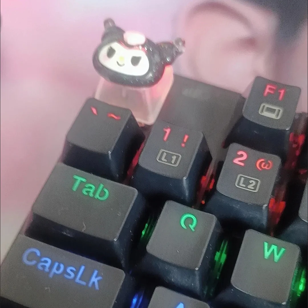 Фото Мультяшная Kuromi Melody Cinnamoroll ненепрозрачная игровая клавиатура Cherry Axis колпачки для механической клавиатуры Cherry MX №4