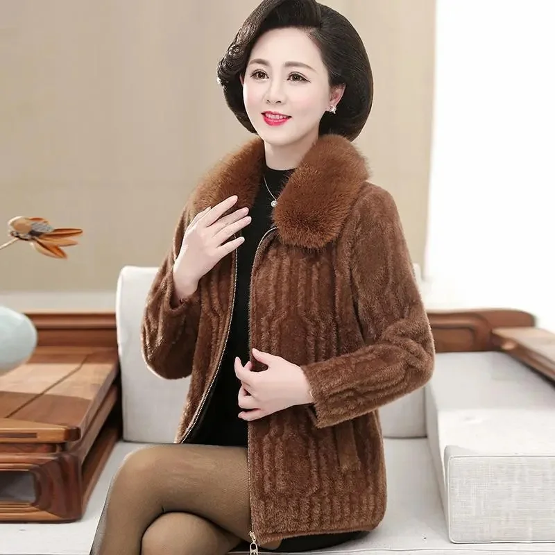 2025 중년 여성 자켓 가을 겨울 신상 패션 인조 밍크 벨벳 코트 여성 중간 길이..