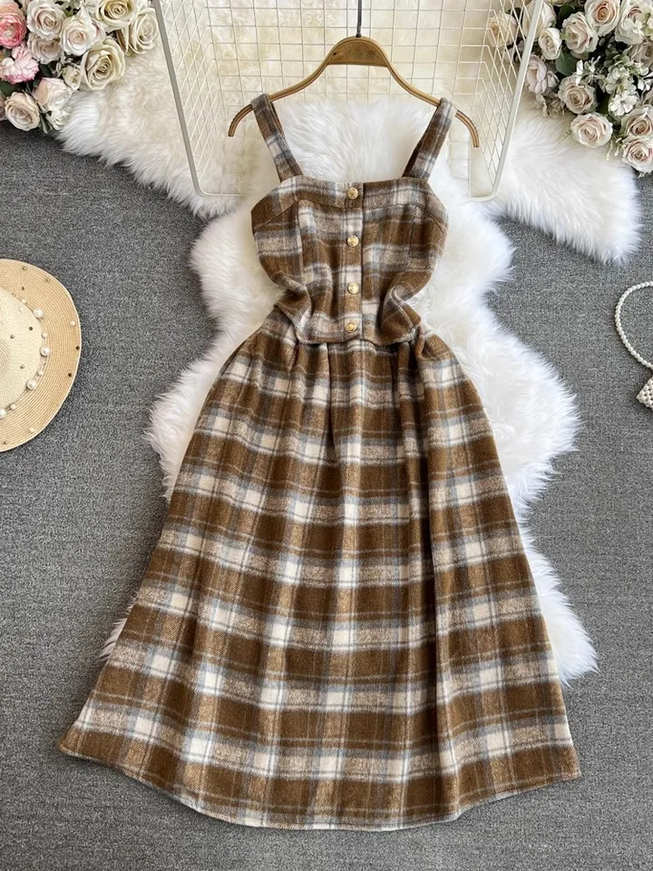 Gold-Buttoned Plaid Knit Dress　　Mサイズ Gold-Buttoned Plaid Knit Dress