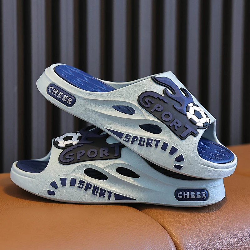 جديد الصيف الكرتون كرة القدم الأطفال النعال في اله...