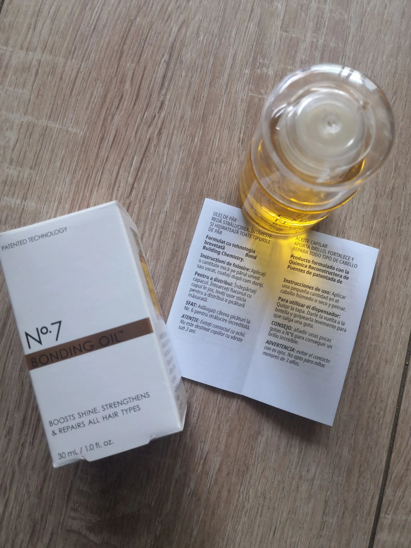 Hair Essence Oil 30ml No. 7 Bonding Oil Hair Care Repair Damaged Essential Oil Conditioners Increase Shine Softness Color Vibrancy Frizz
