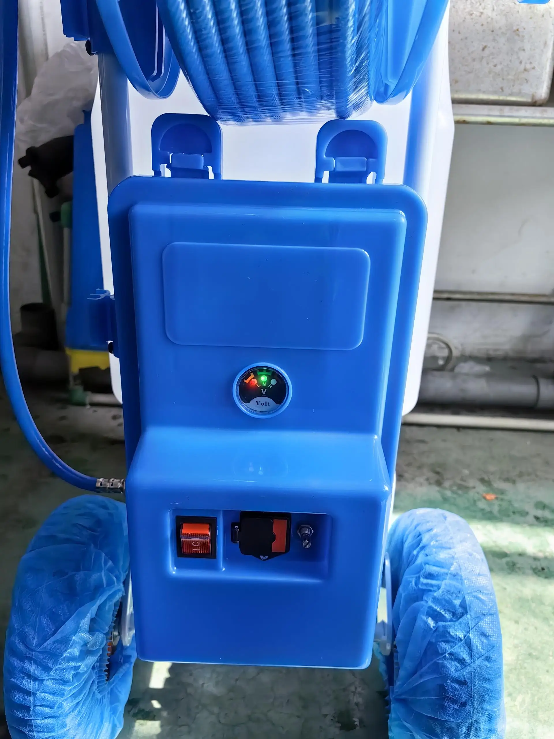 Large Capacity 45 Liter Agriculture Portable Rechargeable Pesticide Irrigation Electric Battery Wheelbarrow Trolley Sprayer