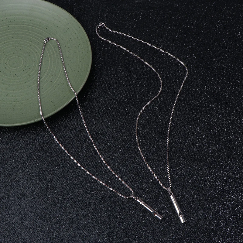 1PCS Whistle Necklace Pendant Emergency Survival Whistle Outdoor Hiking Camping Necklaces Stainless Steel Punk survival whistle metal whistle