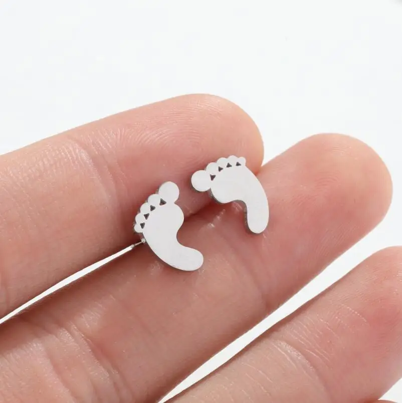 Shuangshuo Staubkess Stahl-Ohrstecker, Cartoon, klassisch, klein, niedlich, einfache kleine Füße, Fuß-Ohrringe für Frauen, Freundin, Geschenk – Detail 2