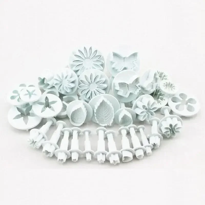 DIY Baking Supplies Cake Decoration Tools 33PCS/ Set Flower Set Plunger Knife Fondant Cake Biscuit Tool Cake Baking Accessories