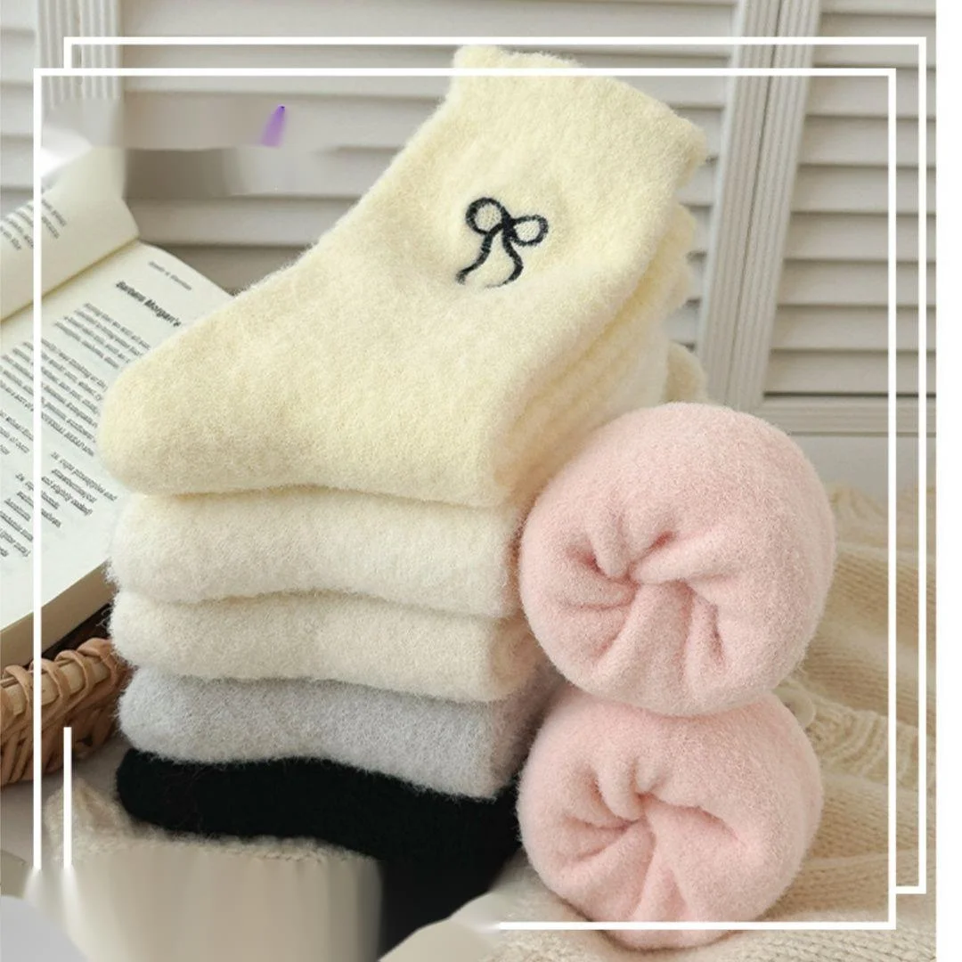 Meias confortáveis, quentes, elegantes e bonitas_voghion.com