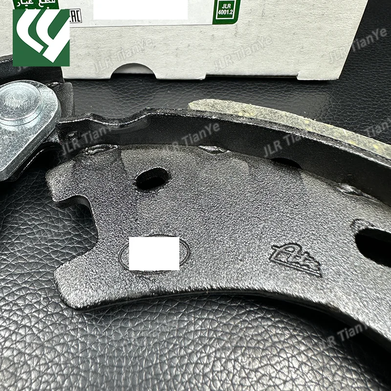 Suitable for Discovery 3/4 Range Rover Sport rear wheel electronic handbrake brake pads LR031947 LR021877 SFS500012 SFS500010