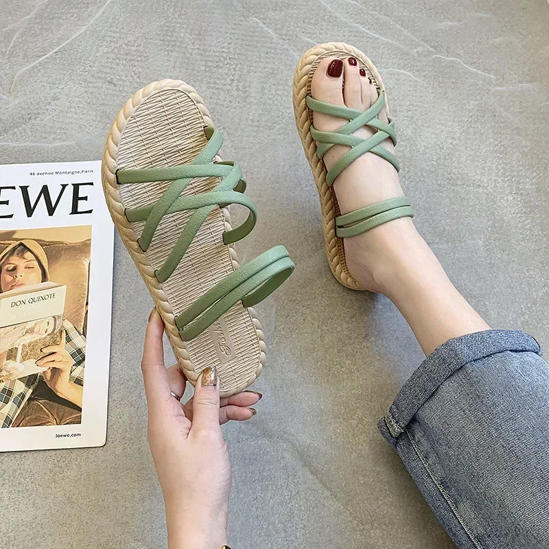 

Wearing Slippers for Women New Korean Version for Summer 2023 Popular Roman Fairy Style Flat Bottomed Student Line Sandals