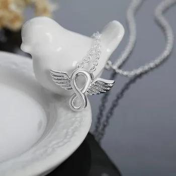 Colar de prata esterlina símbolo do infinito com asas de anjo