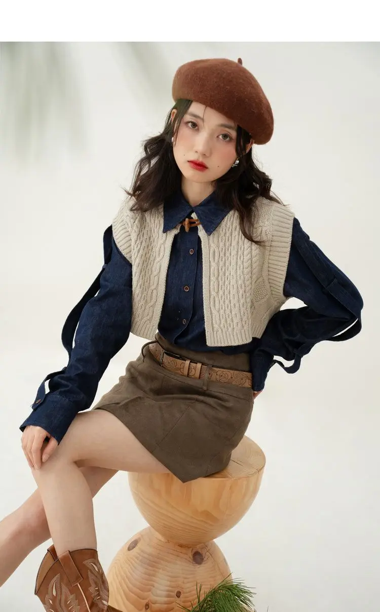 Cable-Knit Sweater Vest  Women’s Vintage Crop Tender Knitted Slim All-match Streeetwear Autumn Casual Students Temper Korean Style Classic Sweaters Womens Vests Cropped Plus size Cardigans for Woman in Khaki apricot