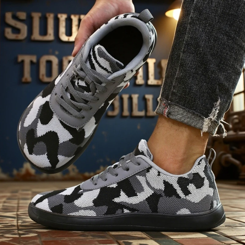 Military Training Wide Toe Shoes for Men Breathable Soft Soled Loose Fitting Walking Shoes Camouflage Lace Up Anti Slip Sneakers