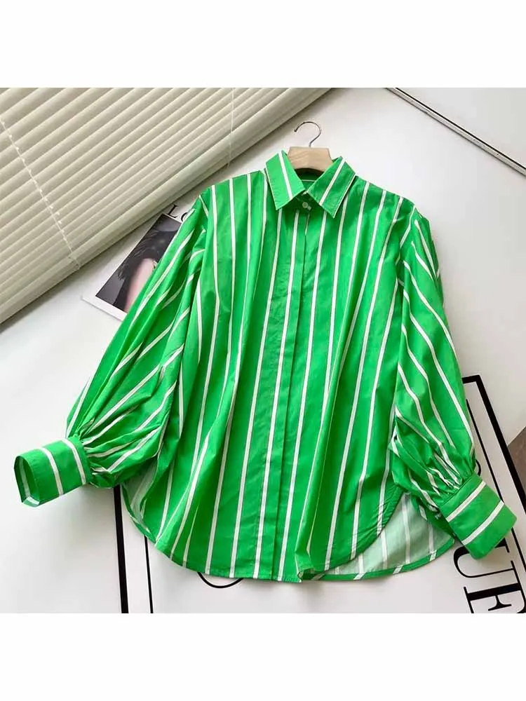 

Women 2023 New Fashion Side split design stripe Loose Button-up Blouses Vintage lapel Long Sleeve Female Shirts Chic Tops