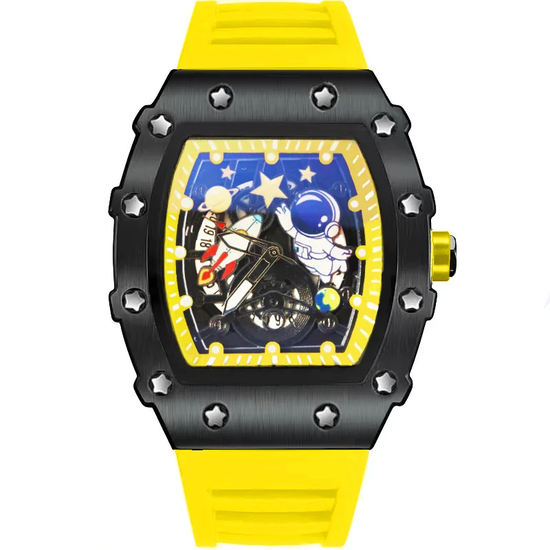 Astronaut Engraving Quartz Watch - Luminous Luxury Sports Timepiece
