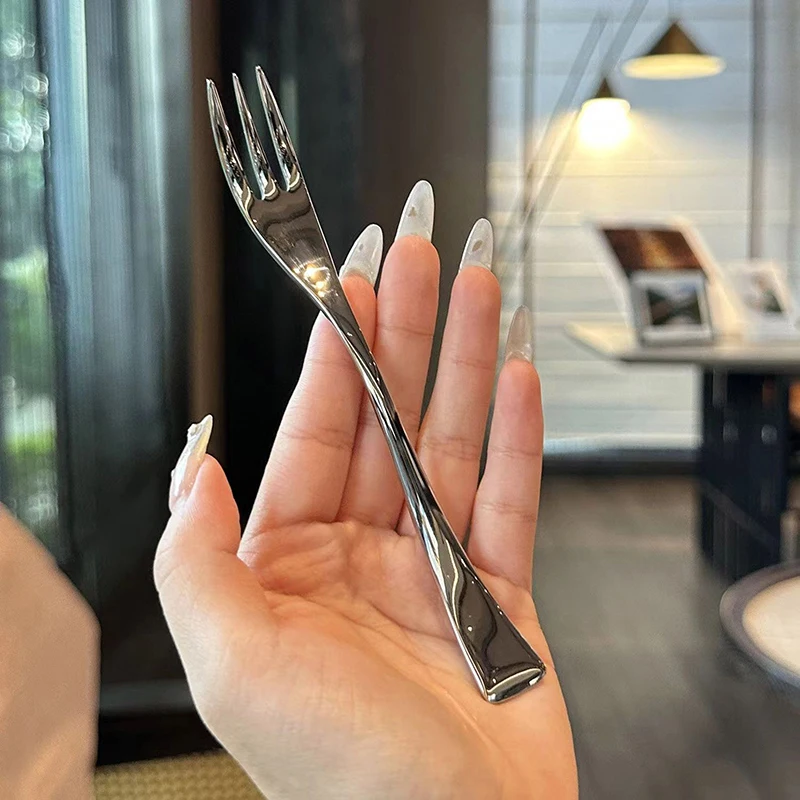 Stainless Steel Dinner Fork Long Handle Table Forks Set Korean Cutlery Four Tine Salad Dessert Fruit Forks Kitchen