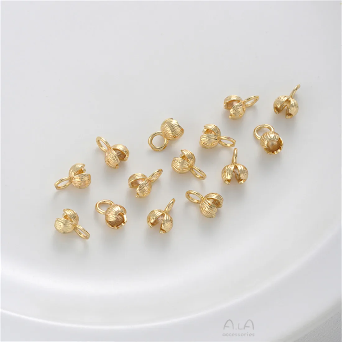 Рисунок 4 - Пряжка с застежкой в форме цветка