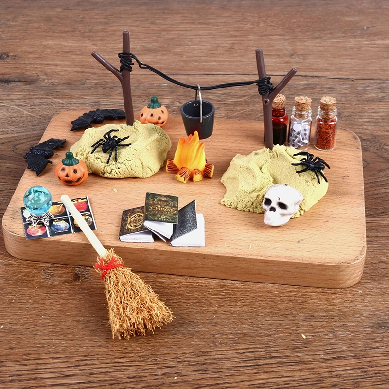 1Set 1:12 Dollhouse Miniature Halloween Horror Decor Toy Bat Skull Head  Broom Spider Pumpkin Head Magic Book Ornament DIY Toy harry potter a history of magic the book of the exhibition