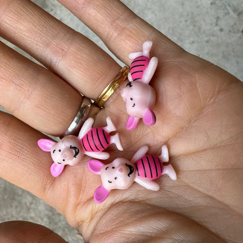 

30Pieces 2.5cm Disney Genuine bulk Piggy Pijie Decoration DIY Accessories