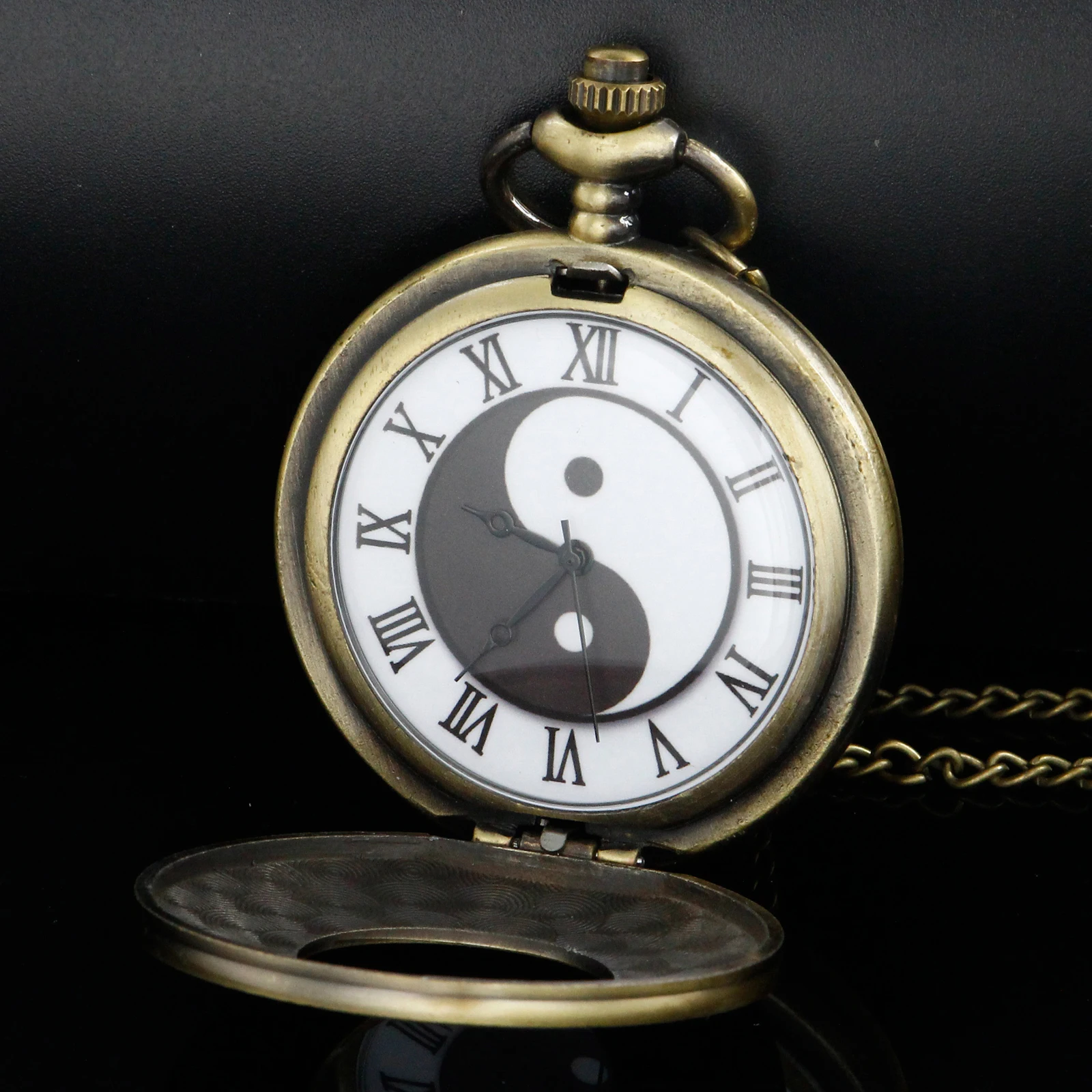 Рисунок 2 - Часы Taiji Bagua в античном китайском стиле