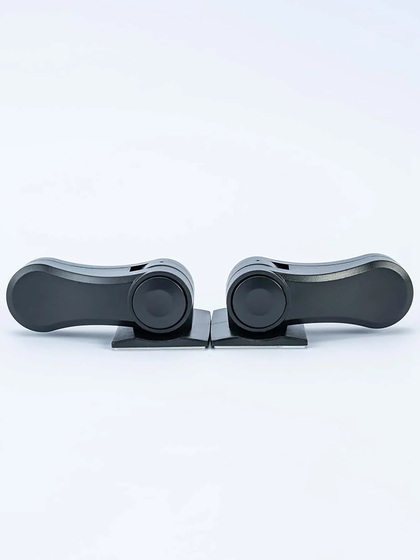 Description Picture 3 of item1pc- Multi-function door handle lock Child safety lock for cabinet drawer doorstop