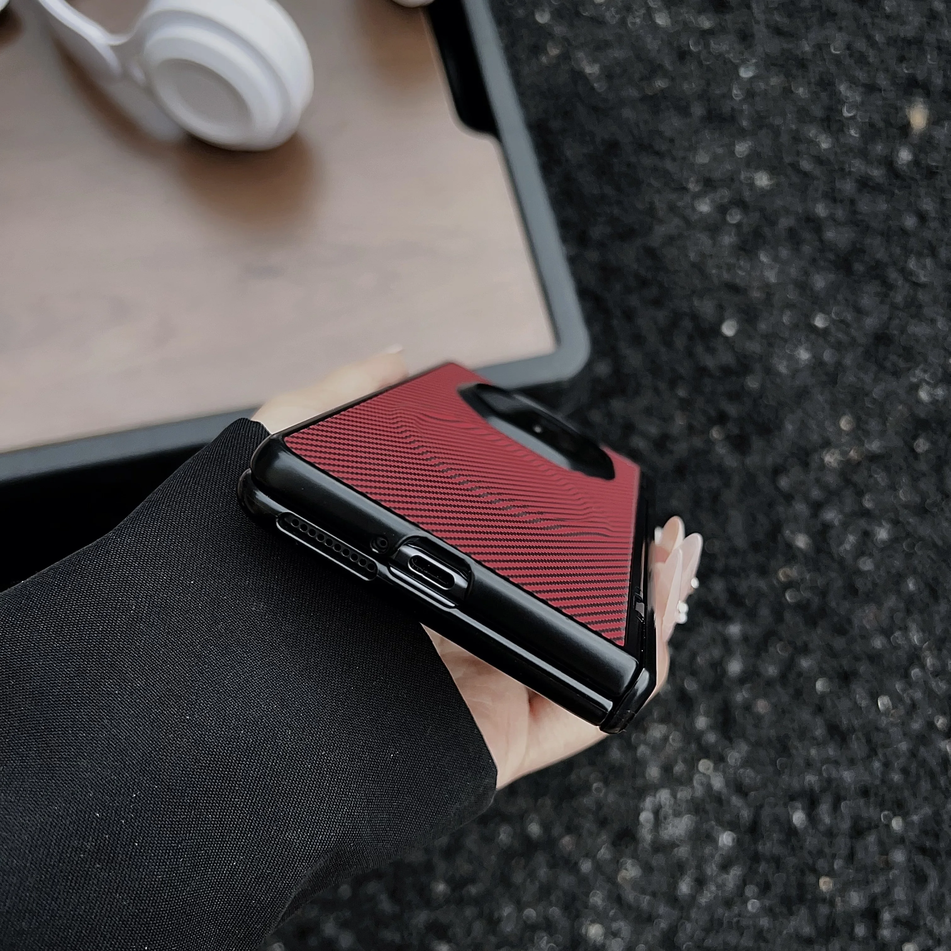 Luxury Carbon Fiber Pattern PU Leather Folding Wireless Charging Phone Case