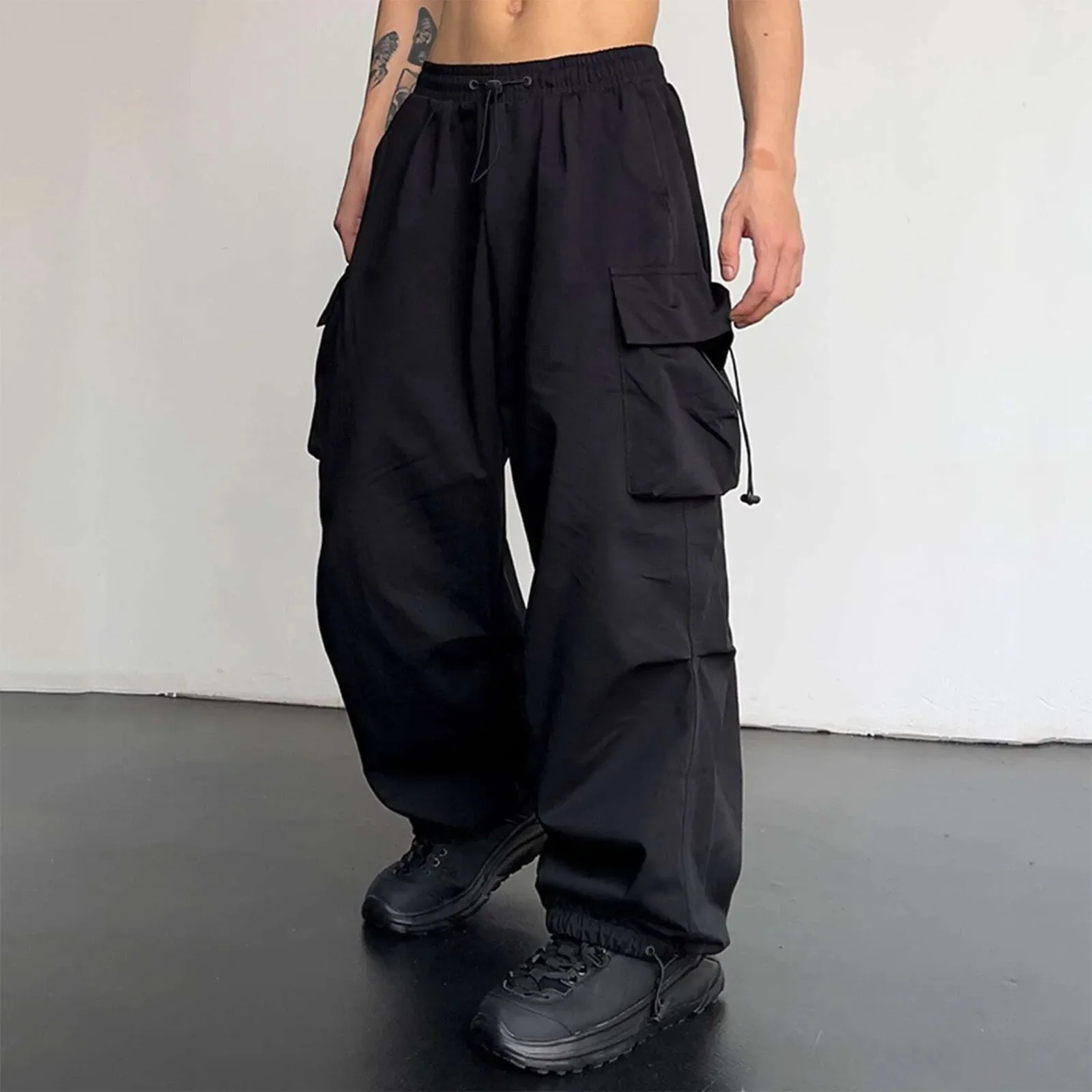 

Korean Harajuku Oversized Cargo Parachute Pants Men Streetwear Vintage Y2k Hip Hop Wide Leg Joggers Baggy Sweatpants Techwear