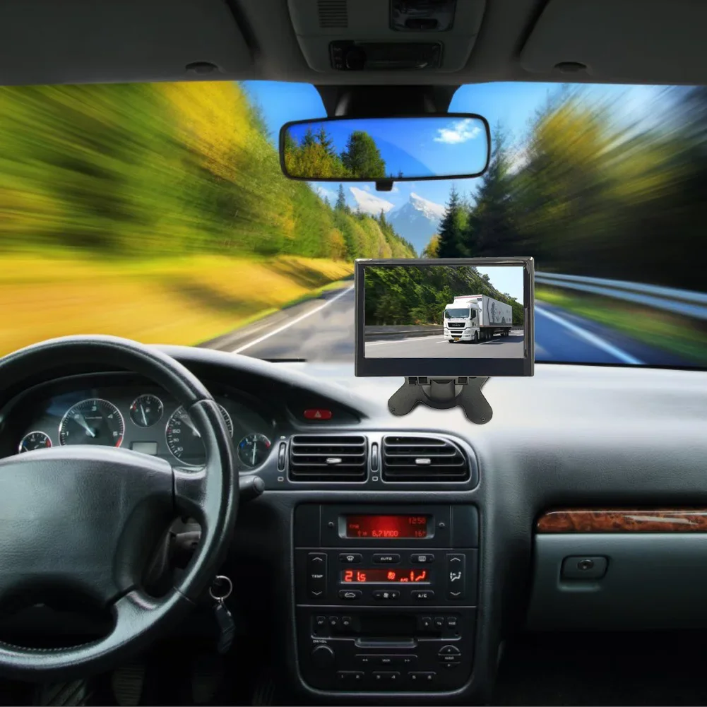 Car Rear View Camera Car Parking Monitor 7 Inch For Trucks