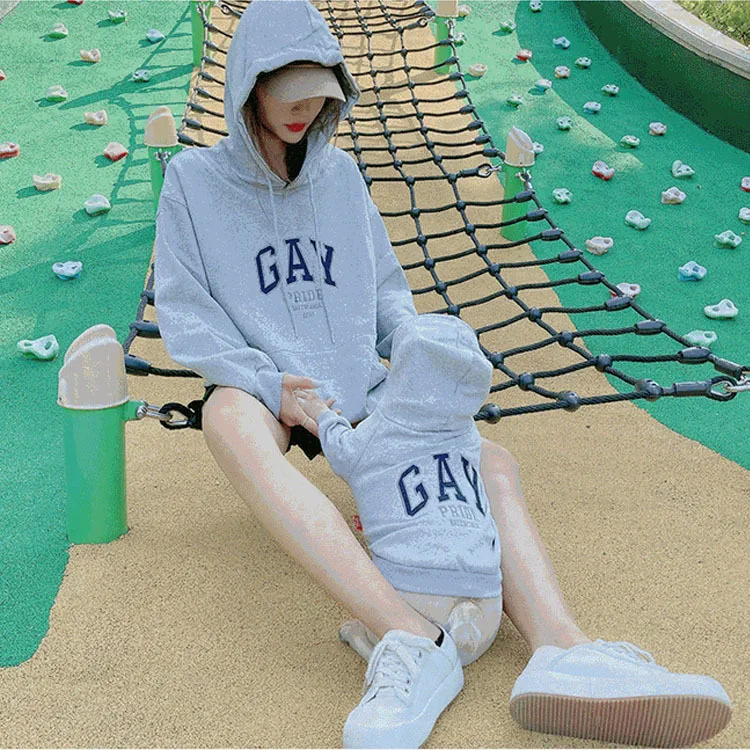 

Spring and autumn new washed large Terry Cotton pet clothes heavy industry embroidery paste cloth letter dog Hooded Sweater