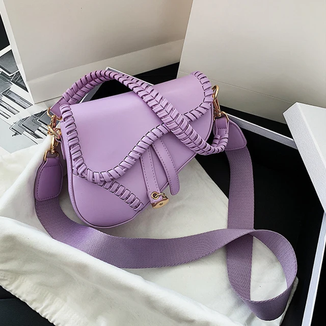 2022 New Fashion Saddle Women Bag One Shoulder Handle Trend Casual Hasp Zipper PU Material Polyester Inside Lock Ornament Bag 1