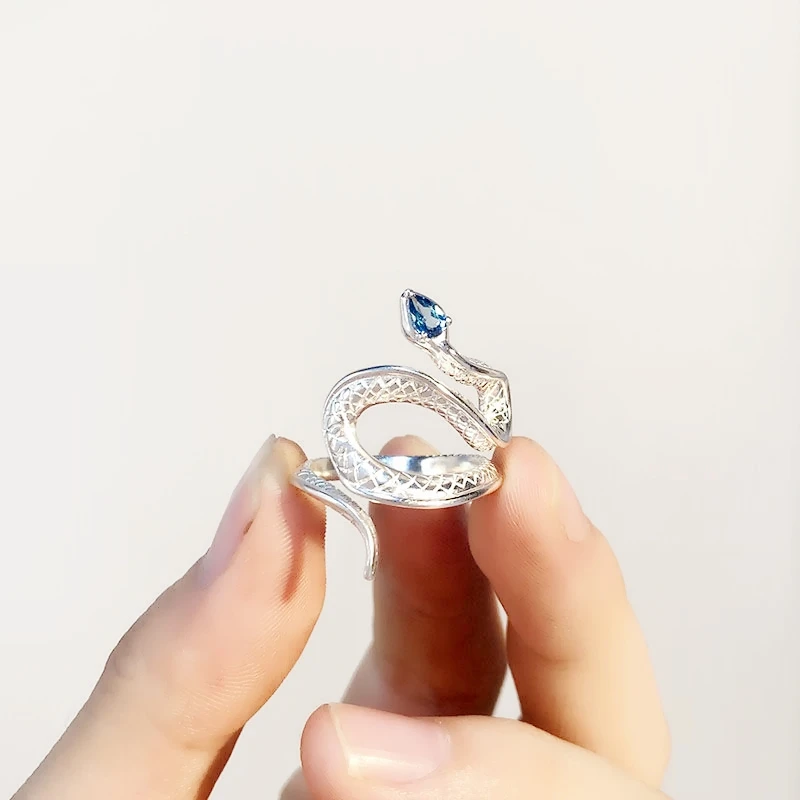 WYEAIIR 925 Sterling Silver Shiny Zircon Snake Fashion Resizable Opening Ring For Women Luxury Jewelry 6
