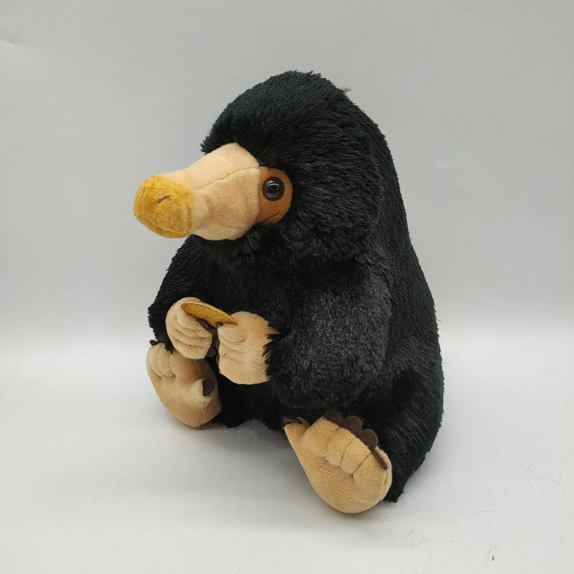 

2022 New Fantastic Beasts and Where to Find Them Niffler Doll Plush Toy Black Duckbills Soft Stuffed Animals For Kids Gift