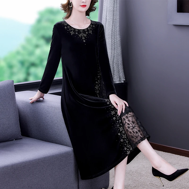 

Autumn And Winter High-End Black Lace Stitching Black Gold Velvet Noble Western Style Large Size Long-Sleeved Slim Dress