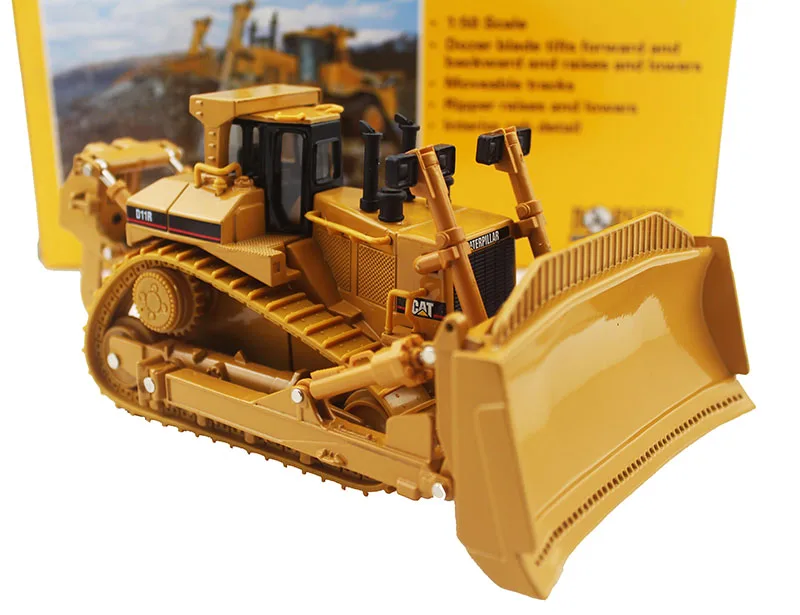 

CAT D11R Bulldozer Engineering Vehicle Alloy Model 1:50 Gifts Souvenir Toys