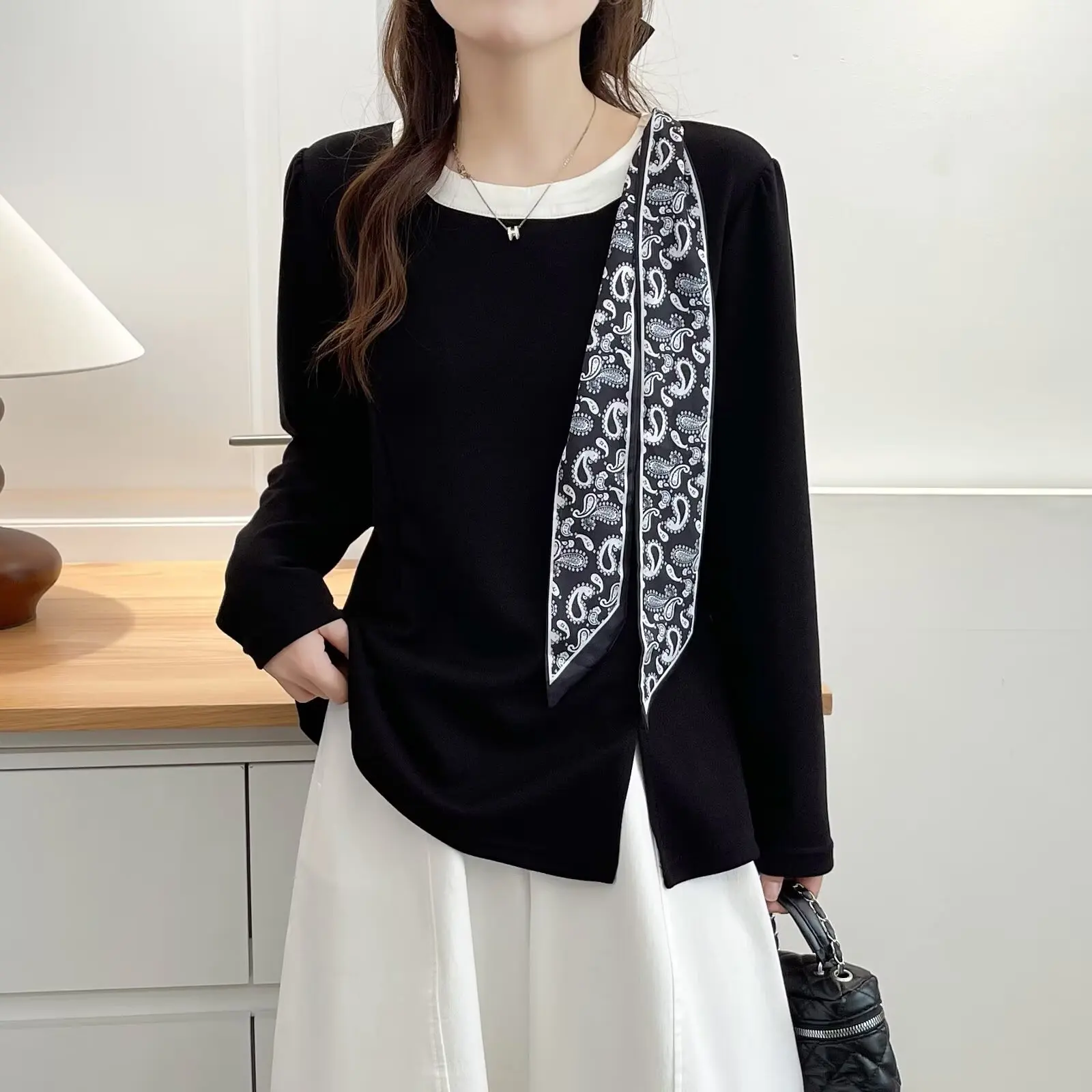 Fashion Plus Size Women's T-Shirt 2025 Autumn New Stylish And Elegant Neckline Silk Scarf Long Sleeved Tops 018