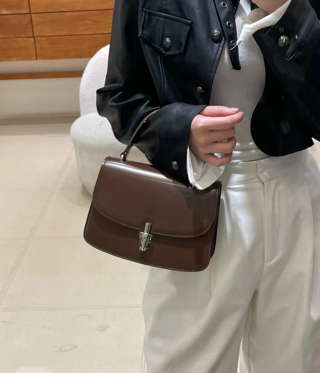 Borsa a mano da donna in vera pelle elegante per tutti i giorni_voghion.com