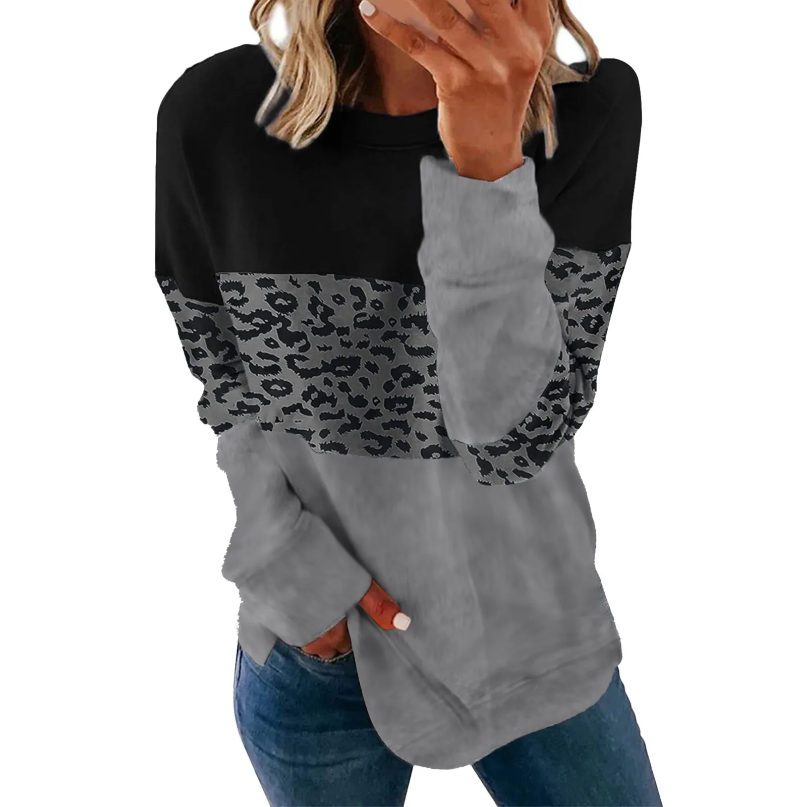 

Женская футболка с длинным рукавом и круглым вырезом