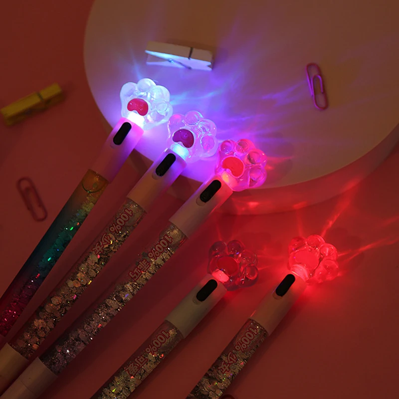 

CHEN LIN 5Pc Kawaii Cat Claw Glowing Gel Pen 0.5mm Quicksand LED Light Pen Student Water-based Signature Pen Creative Stationery